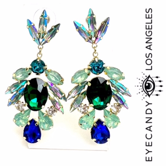 eye candy Jewelry - NWT EYE CANDY L.A. CASSIA CHANDELIER GREEN CZ EARRING